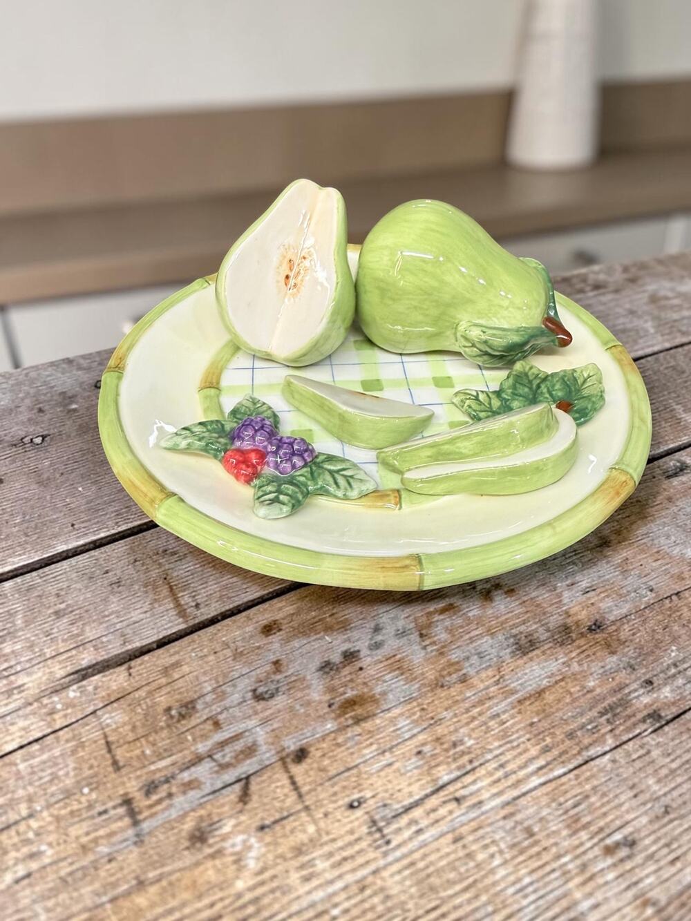 Vintage Bella Casa Ganz 3D Pear Wall Plate Ceramic Fruit Kitchen Decor 8.5"